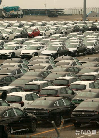 トランプ大統領「輸入自動車に25％の関税を賦課」