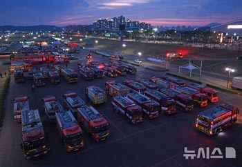 韓国大規模山火事　発生149時間で鎮火…戻ってきた数十台の消防車　／慶尚北道