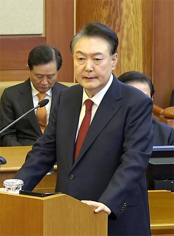 「内乱罪撤回」「食い違う証言」「調書の証拠能力」　議論を巻き起こした3大争点をおさらい…4日に尹大統領の罷免可否言い渡し