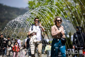 初夏のような4月　／ソウル