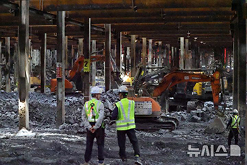 永東大路地下空間複合開発の工事現場