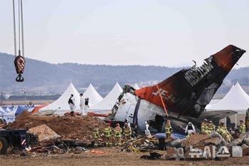 改修工事の遅れに加え地盤沈下が判明、務安国際空港の再開は来年以降か