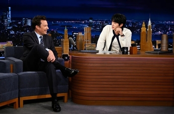 ＢＴＳジン　米人気トーク番組に出演　