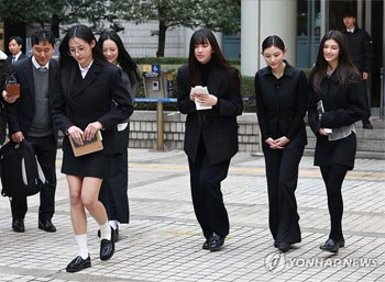 ＮｅｗＪｅａｎｓ　独自活動１回当たり制裁金１億円支払いへ＝韓国地裁が判断