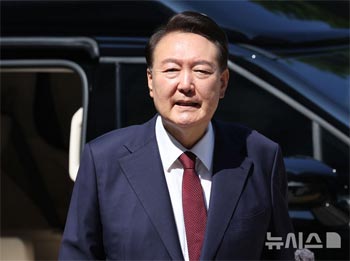 内乱特別検察官、警察から事件を引き継いだ翌日に尹前大統領の逮捕状を請求