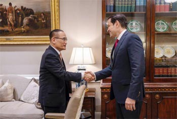 ▲韓国の魏聖洛国家安保室長と米国のマルコ・ルビオ国務長官兼大統領補佐官代行（国家安全保障問題担当）／写真＝大統領室