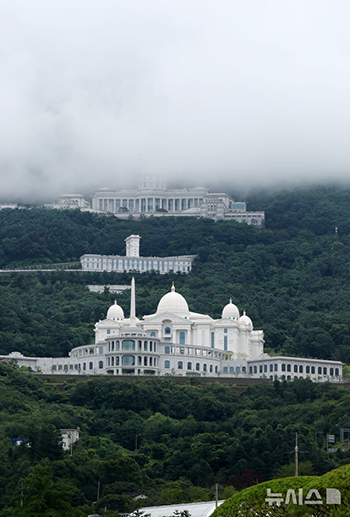 金建希特検が統一教を家宅捜索…天苑宮・天勝殿・天正宮博物館