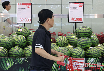 豪雨・猛暑の影響で農産物価格が急騰