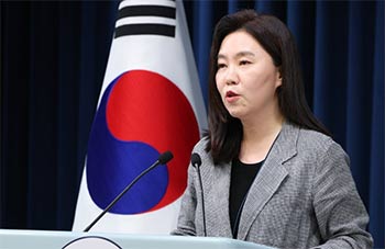 ▲韓国大統領府の姜由楨（カン・ユジョン）報道官