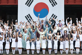 80周年の光復節を迎えて「万歳三唱」