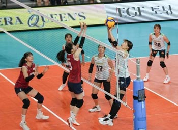 ▲16日、慶尚南道晋州市の晋州室内体育館で行われた「2025コリア・インビテーショナル晋州国際女子バレーボール大会」で、日本との試合に臨む女子バレーボール韓国代表チーム。写真提供＝大韓バレーボール協会
