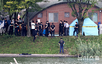 陸軍大尉が銃で撃たれて死亡…軍・警察などが現場検証＝大邱・寿城池