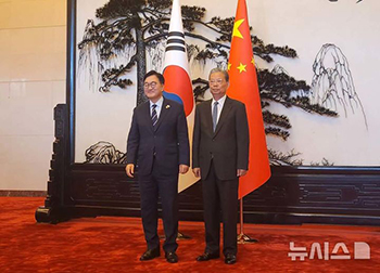 写真＝北京特派員共同取材団