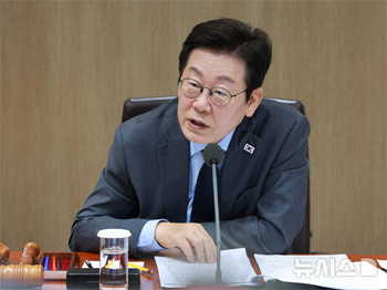 「中国人観光客が寄り付かない」「営業妨害」　毎週火・金開催の反中デモにぼやく明洞の商店主たち　／ソウル