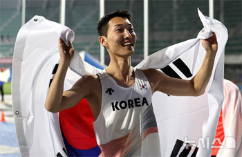 男子走り高跳び禹相赫（29）、あと2cm届かず銀メダル　世界陸上