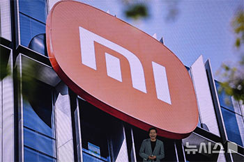 事故後に出火するもドア開かず救助難航、シャオミEV運転の男性（31）死亡　／中国・四川省