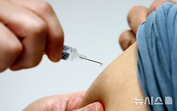 75歳以上の高齢者に対する無料インフルエンザワクチン接種始まる