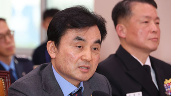 ▲安圭佰・国防部長官／写真＝聯合ニュース