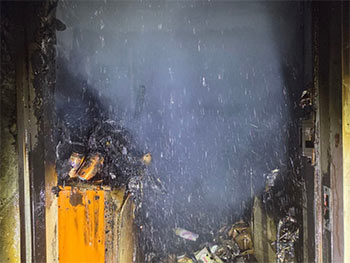 ▲京畿道烏山市の雑居ビル火災現場。写真提供＝京畿道消防災害本部