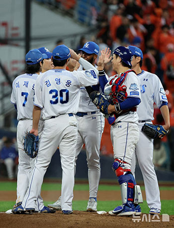 サムスン・ライオンズが勝利　韓国シリーズ進出に逆王手　／韓国プロ野球プレーオフ第4戦