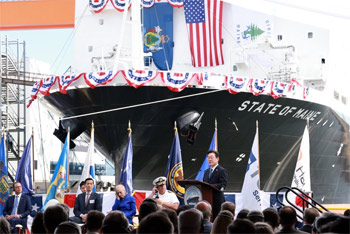 ▲米フィラデルフィアのフィリー造船所で祝辞を述べる李在明（イ・ジェミョン）大統領。李在明大統領は8月26日（現地時間）、米海洋庁が発注した国家安保多目的船「ステート・オブ・メイン」の命名式に出席した。／NEWSIS