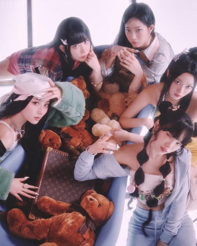 ＬＥ　ＳＳＥＲＡＦＩＭの「ＥＡＳＹ」　スポティファイで再生３億回突破