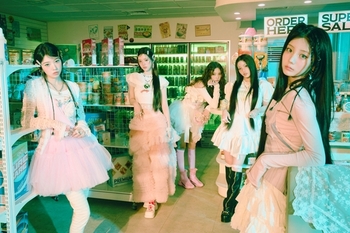 ＩＬＬＩＴ　日本アニメのオープニングテーマ歌う