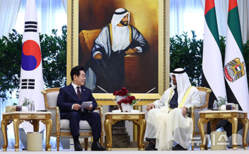 韓国・UAE首脳会談に臨む李在明大統領