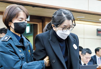 特別検察官「被告人・金建希は法の上に立っていた」　懲役15年・罰金20億ウォン求刑