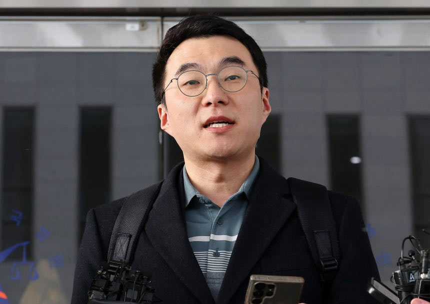 人事請託疑惑で金南局秘書官辞任…民間団体人事に大統領室「ヒョンジ姉さん」..