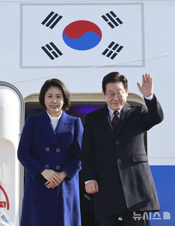李在明大統領夫妻が中国へ　「韓国大統領の国賓訪問は9年ぶり」