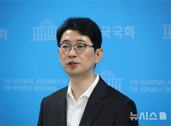 ▲国民の力の朱晋佑（チュ・ジンウ）議員