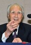記者会見に臨む村山元首相