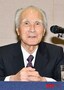 記者会見に臨む村山元首相