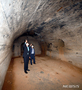 日帝時代の軍事用と推定される地下壕の内部