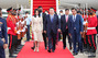 韓国大統領夫妻、カンボジアのプノンペンに到着