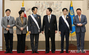 尹錫悦大統領、ファン・ドンヒョク監督と俳優イ・ジョンジェに金冠文化勲章を授与