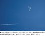 ▲米サウスカロライナ州サーフサイドビーチ上空で米戦闘機が中国の偵察気球を撃墜した後、飛行している。／4日、聯合ニュース