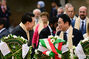 G20首脳と共にガンジー火葬記念地で献花する尹大統領　／インド