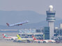 ▲仁川国際空港から航空機が離陸している様子。／写真＝仁川国際空港公社