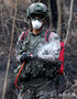 韓国大規模山火事　残り火の鎮圧支援作戦に当たる兵士たち　／慶尚北道