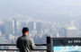 PM2.5でかすむ空　／ソウル