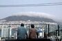 雲の帽子をかぶった釜山・影島