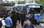 市内バス　労使交渉決裂…混雑する停留場　／ソウル
