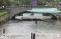 豪雨で立入禁止となった清渓川の遊歩道　／ソウル