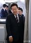 李在明大統領、韓国空軍1号機の中で記者懇談会