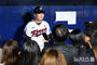集合写真を撮る野球の韓国代表チーム