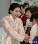 大統領夫人が在日本大韓民国婦人会の茶話会に出席