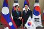 韓国大統領、ラオス国家主席と首脳会談