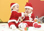 赤ちゃんサンタの楽しいひととき